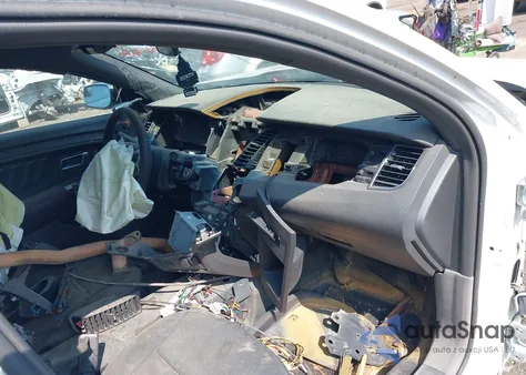 2018 Ford Police Interceptor из США, поврежденный, VIN 1FAHP2MK0JG104864